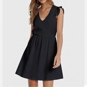 Black v neck dress
